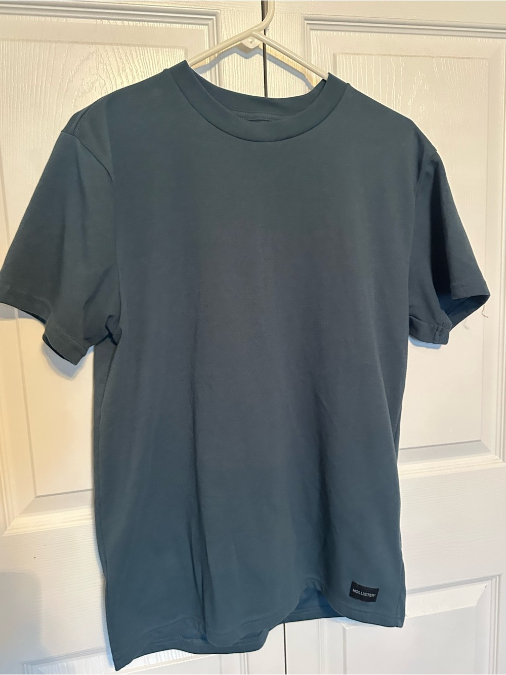 Hollister Men's Crew Neck Tee - Dusty Blue